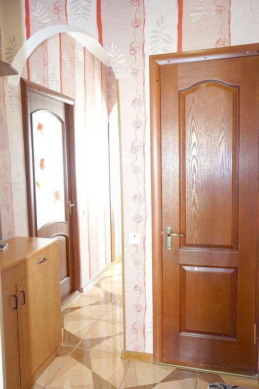 Apartment On Kniaziv Koriatovychiv Каменец-Подольский Экстерьер фото
